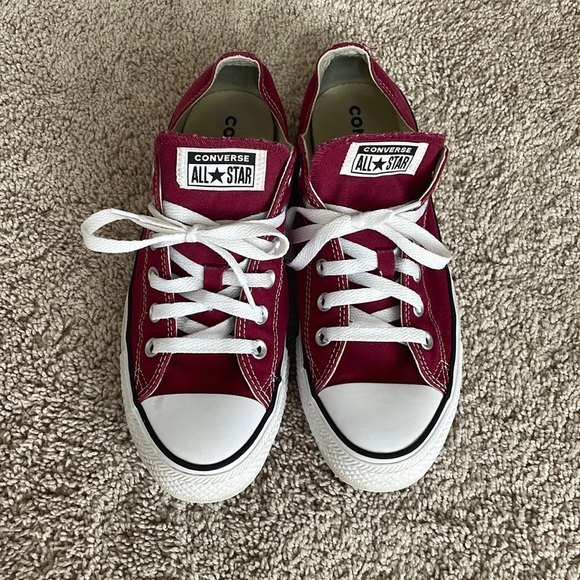 Converse Shoes - Converse Chuck Taylor All Stars- Women’s 9, Men’s 7